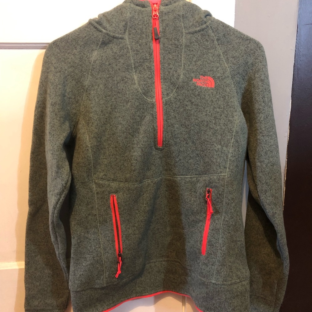 The north face half zip up sweater